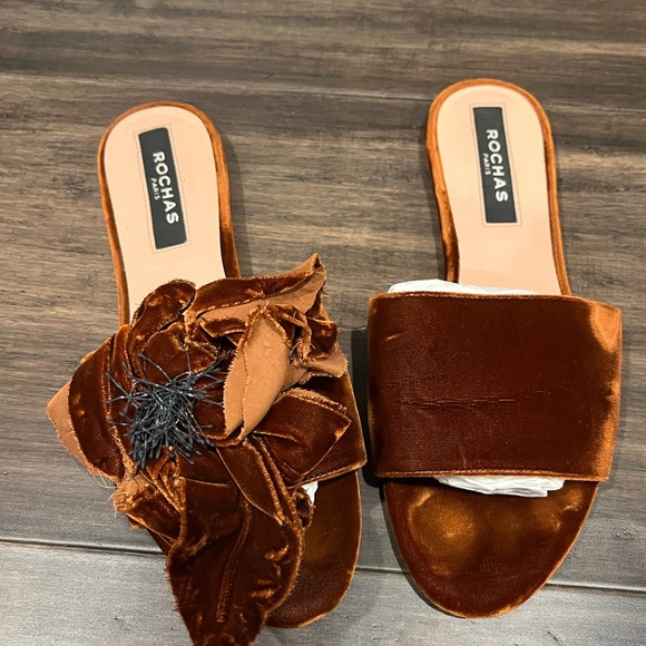 ROCHAS velvet flower slides - Picture 7 of 9